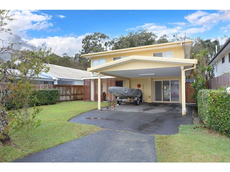 51 Nalkari Street, Coombabah QLD 4216