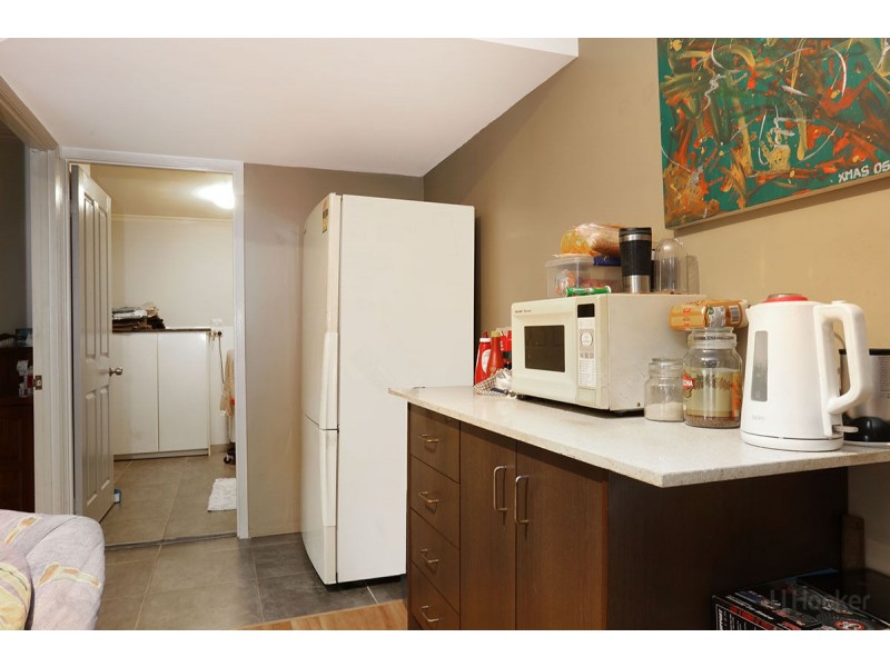 51 Nalkari Street, Coombabah QLD 4216