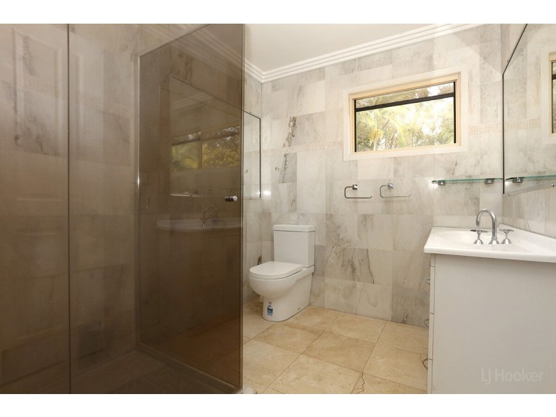 51 Nalkari Street, Coombabah QLD 4216