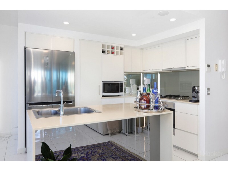 1206/438 Marine Parade, Biggera Waters QLD 4216