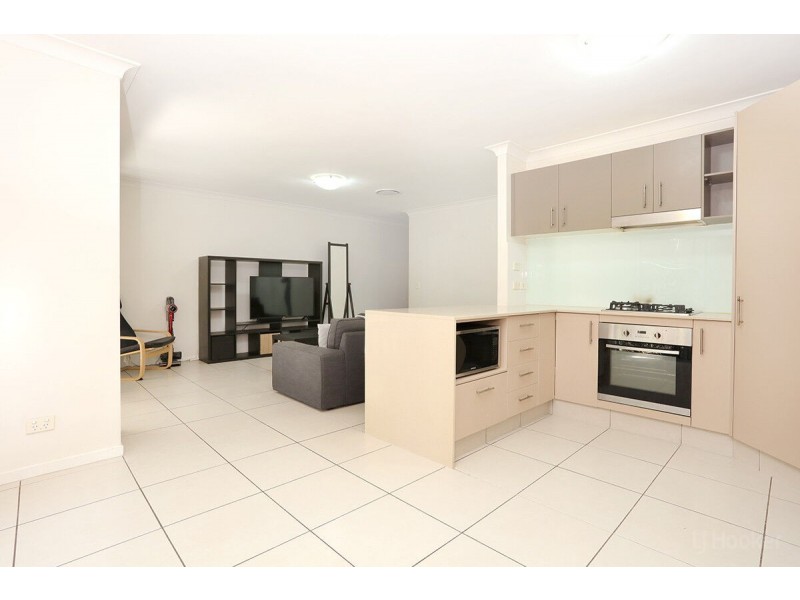 7/446 Pine Ridge Road, Coombabah QLD 4216