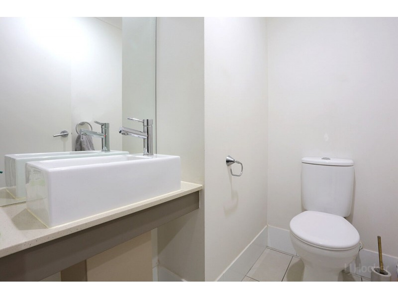 7/446 Pine Ridge Road, Coombabah QLD 4216