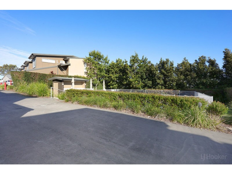 7/446 Pine Ridge Road, Coombabah QLD 4216