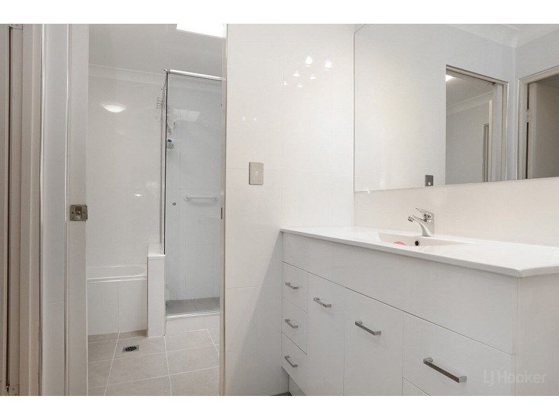 1/19 Sanctuary Court, Coombabah QLD 4216