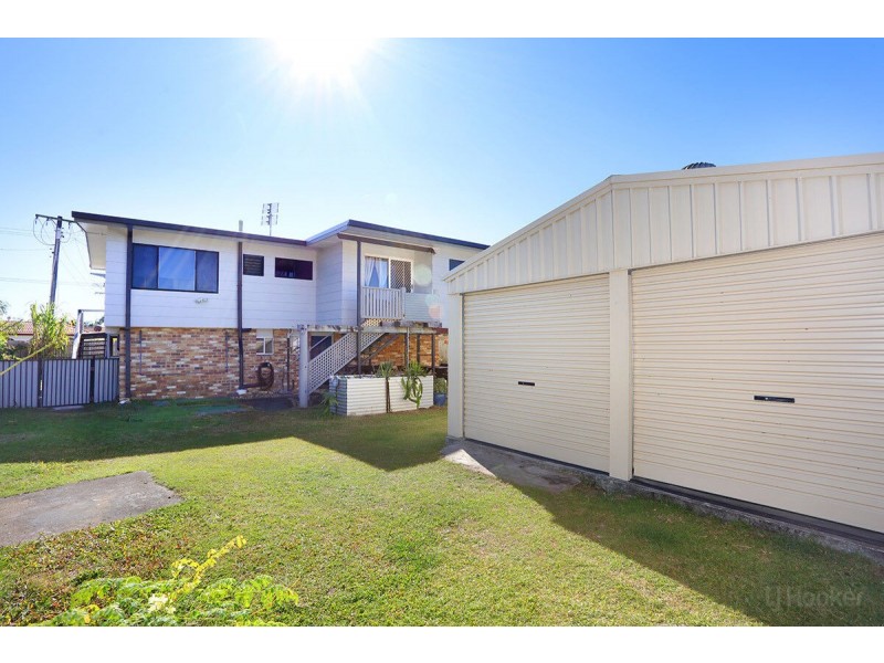 84 Poinsettia Avenue, Runaway Bay QLD 4216