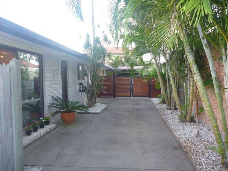 1/31 Bruce Avenue, Paradise Point QLD 4216