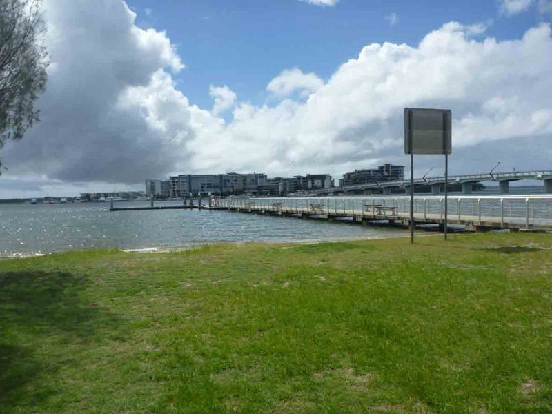 1/31 Bruce Avenue, Paradise Point QLD 4216