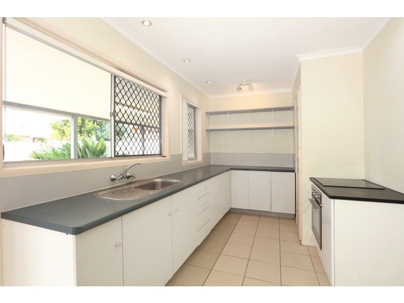35 Jacaranda Avenue, Hollywell QLD 4216