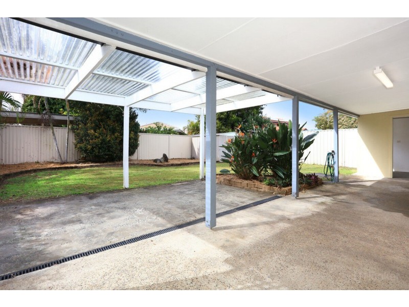 35 Jacaranda Avenue, Hollywell QLD 4216