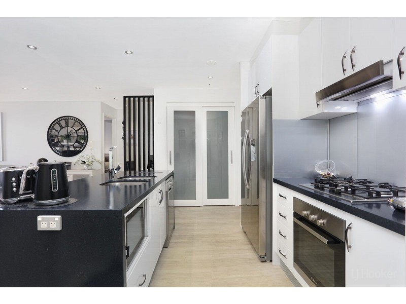 1807/2 Aqua Street, Southport QLD 4215