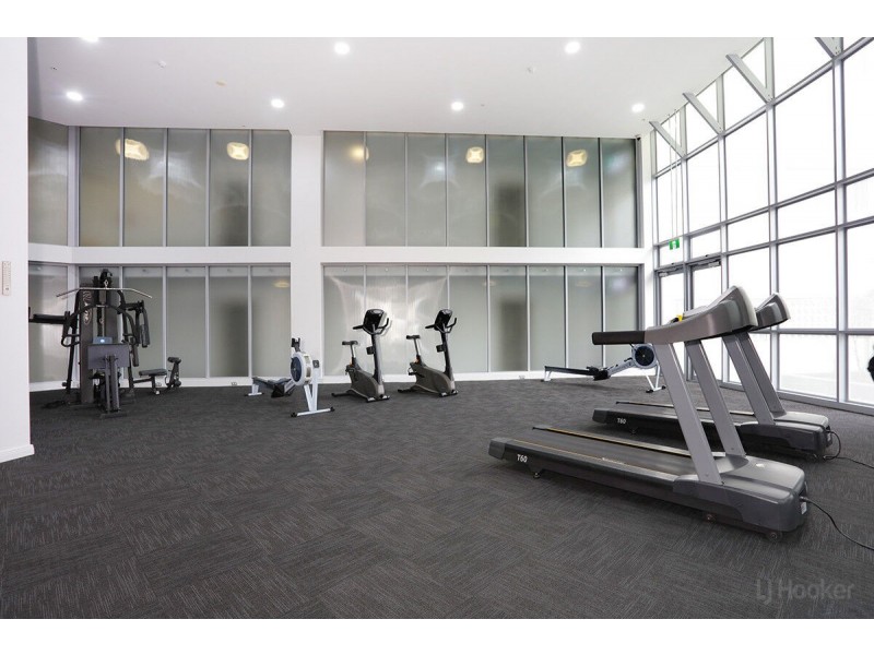 1807/2 Aqua Street, Southport QLD 4215