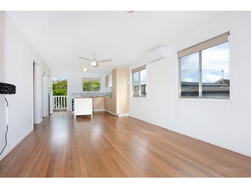 10 Clam Street, Runaway Bay QLD 4216