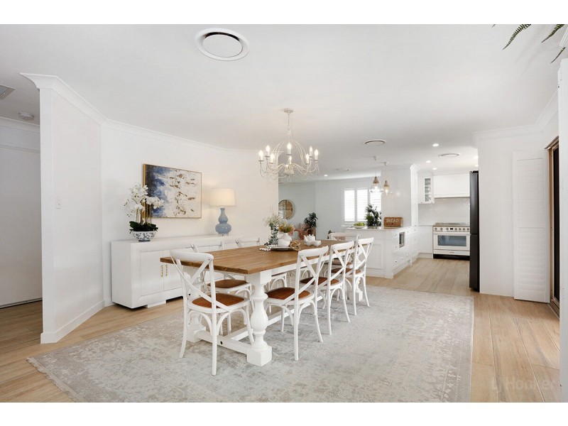 27 Gooding Drive, Coombabah QLD 4216