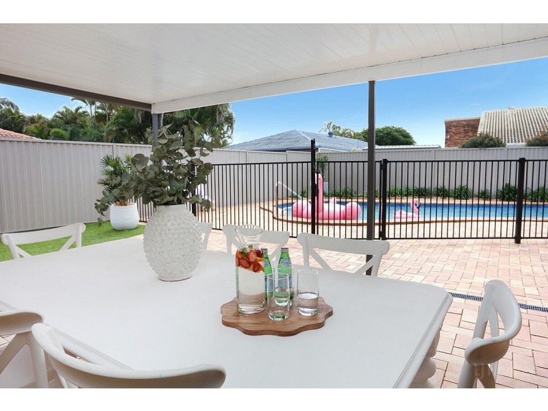 27 Gooding Drive, Coombabah QLD 4216