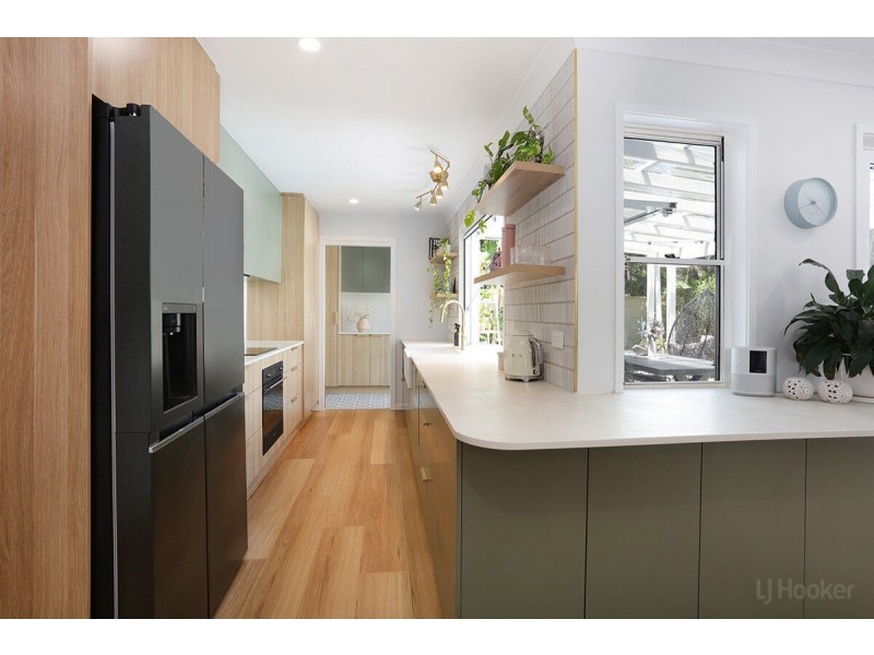 52 Gooding Drive, Coombabah QLD 4216