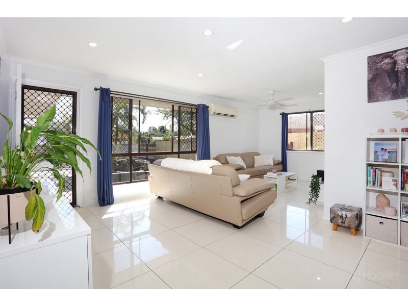 2/28 Kangaroo Avenue, Coombabah QLD 4216