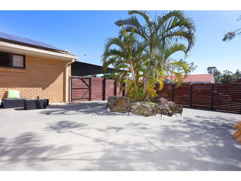 2/28 Kangaroo Avenue, Coombabah QLD 4216