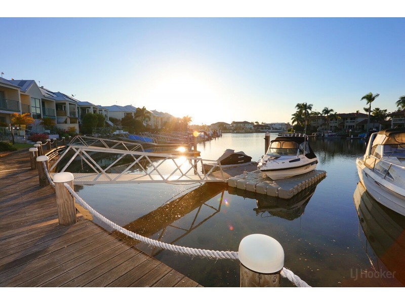 43/3 Lee Road, Runaway Bay QLD 4216