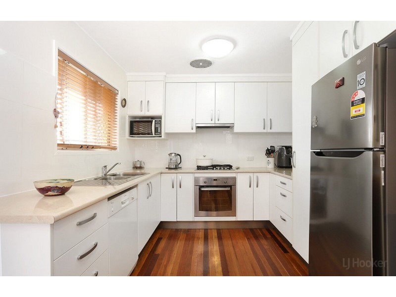 25 Clam Street, Runaway Bay QLD 4216