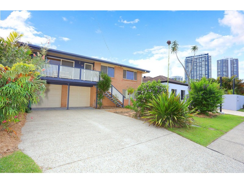 25 Clam Street, Runaway Bay QLD 4216