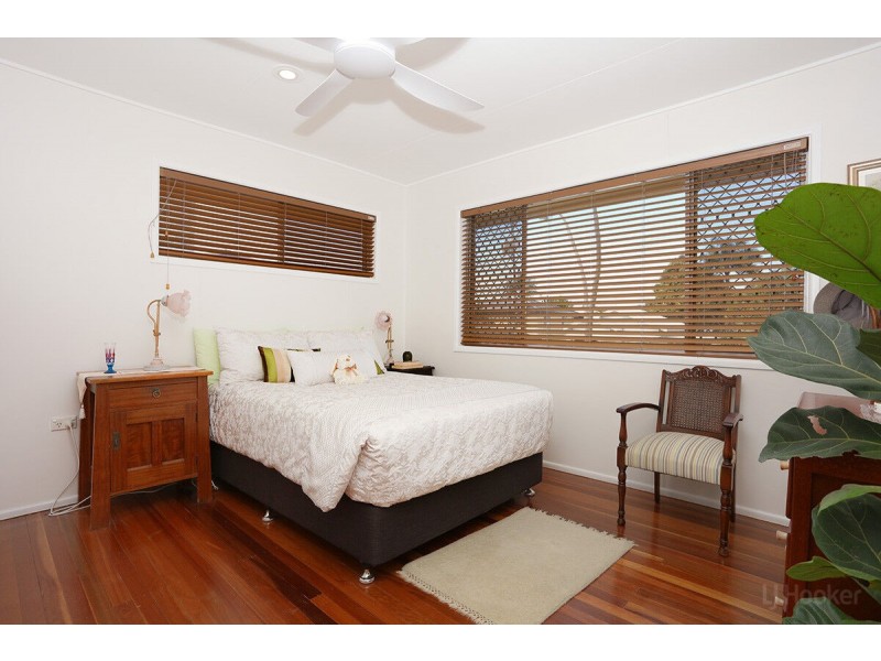 25 Clam Street, Runaway Bay QLD 4216