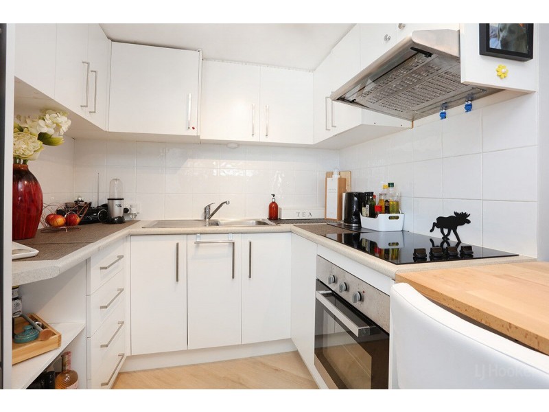 31/452 Marine Parade, Biggera Waters QLD 4216