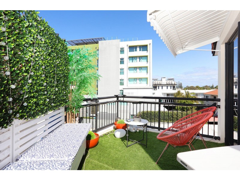 31/452 Marine Parade, Biggera Waters QLD 4216