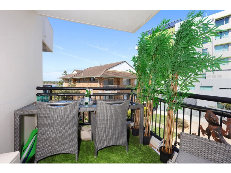 31/452 Marine Parade, Biggera Waters QLD 4216