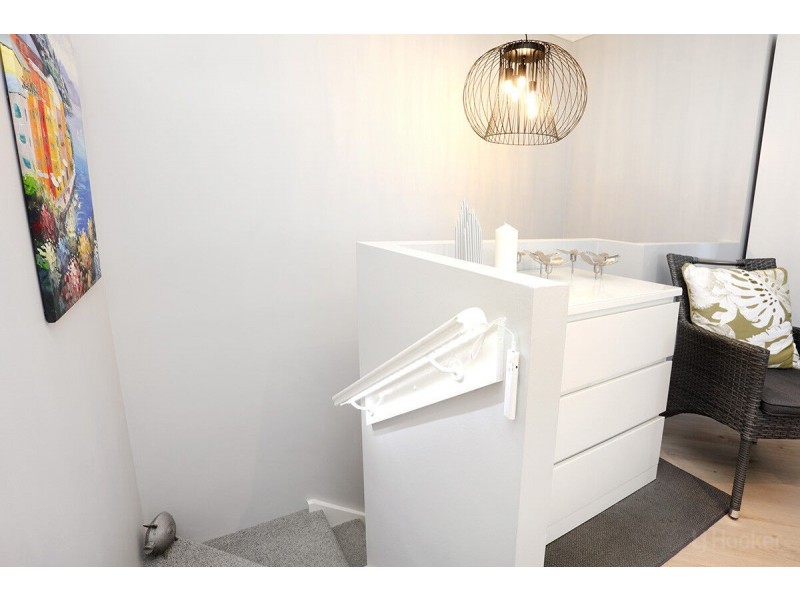 31/452 Marine Parade, Biggera Waters QLD 4216