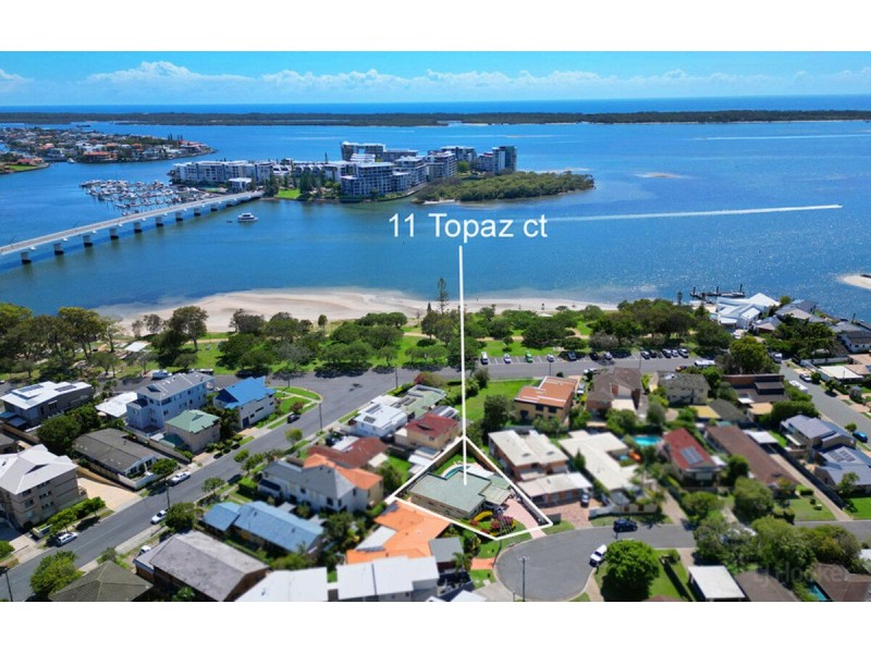 11 Topaz Court, Hollywell QLD 4216