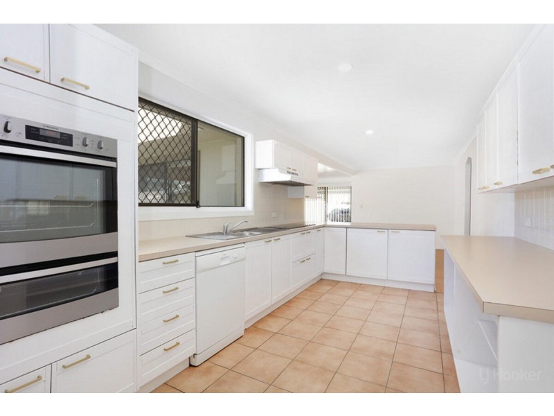 11 Topaz Court, Hollywell QLD 4216