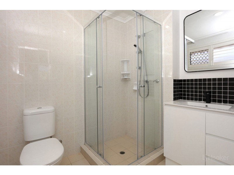 11 Topaz Court, Hollywell QLD 4216