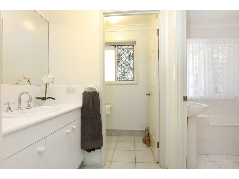 5 Pottery Row, Runaway Bay QLD 4216