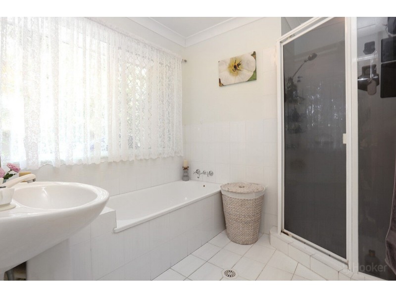 5 Pottery Row, Runaway Bay QLD 4216