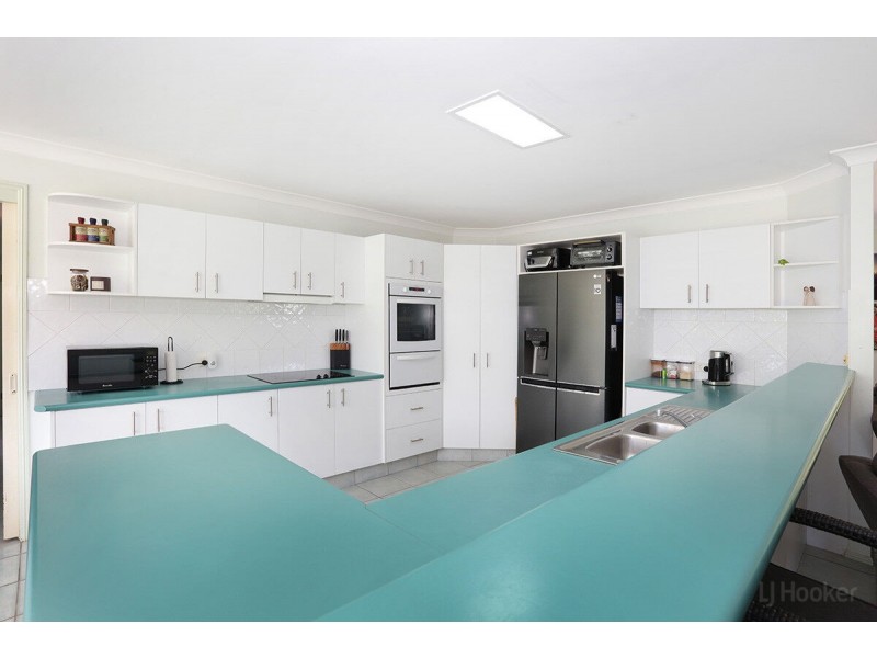 5 Pottery Row, Runaway Bay QLD 4216