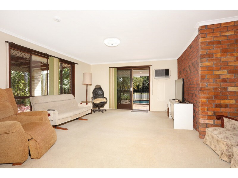 63 ALLINGA Street, Coombabah QLD 4216