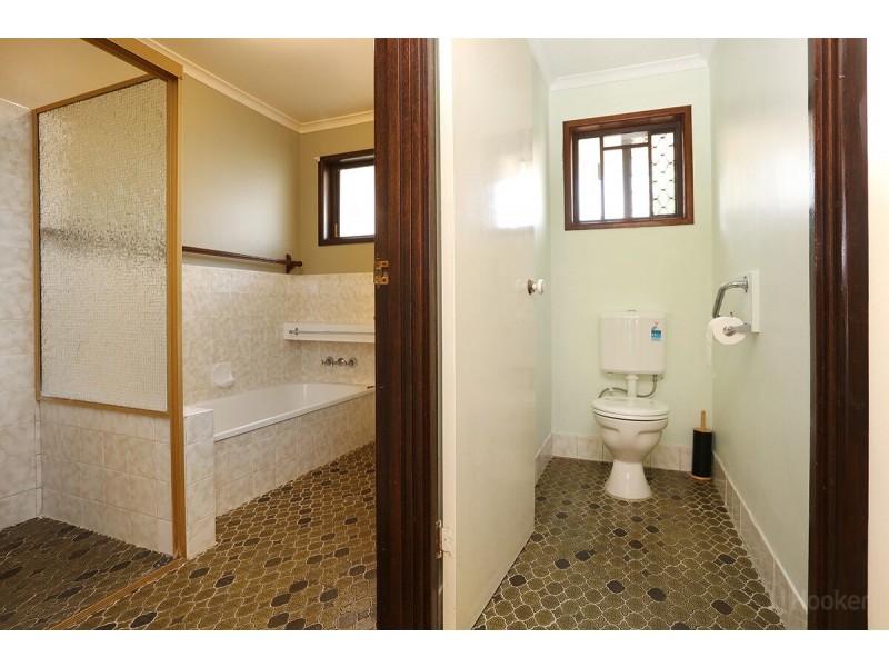 63 ALLINGA Street, Coombabah QLD 4216