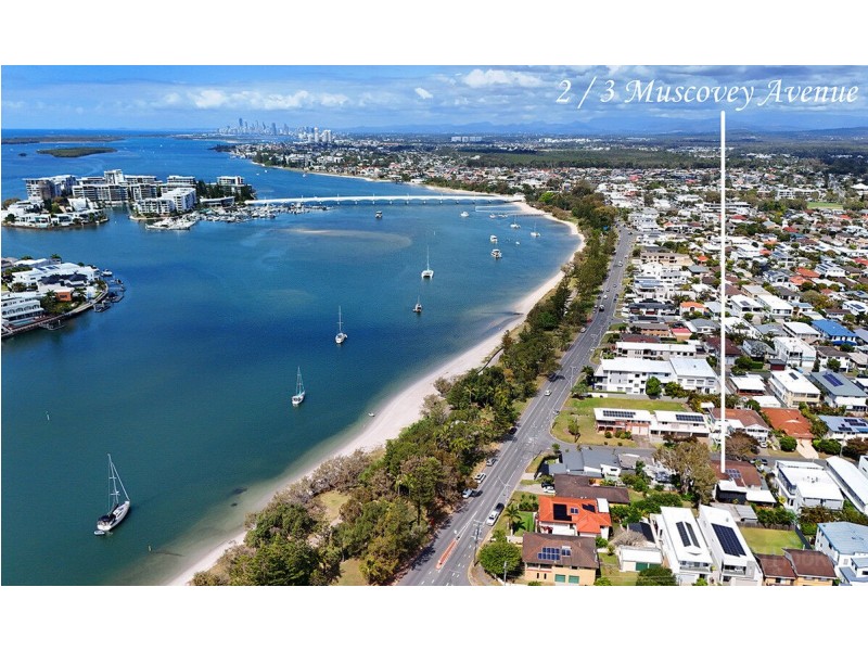 2/3 Muscovey Avenue, Paradise Point QLD 4216