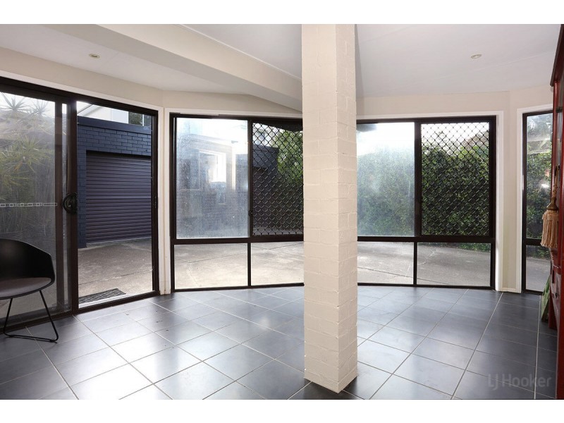 2/3 Muscovey Avenue, Paradise Point QLD 4216