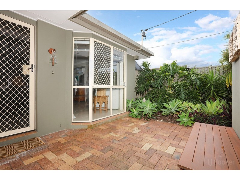 30 Nalkari Street, Coombabah QLD 4216