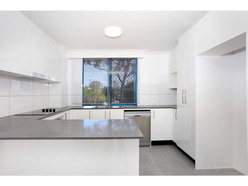 2/249 Bayview Street, Hollywell QLD 4216