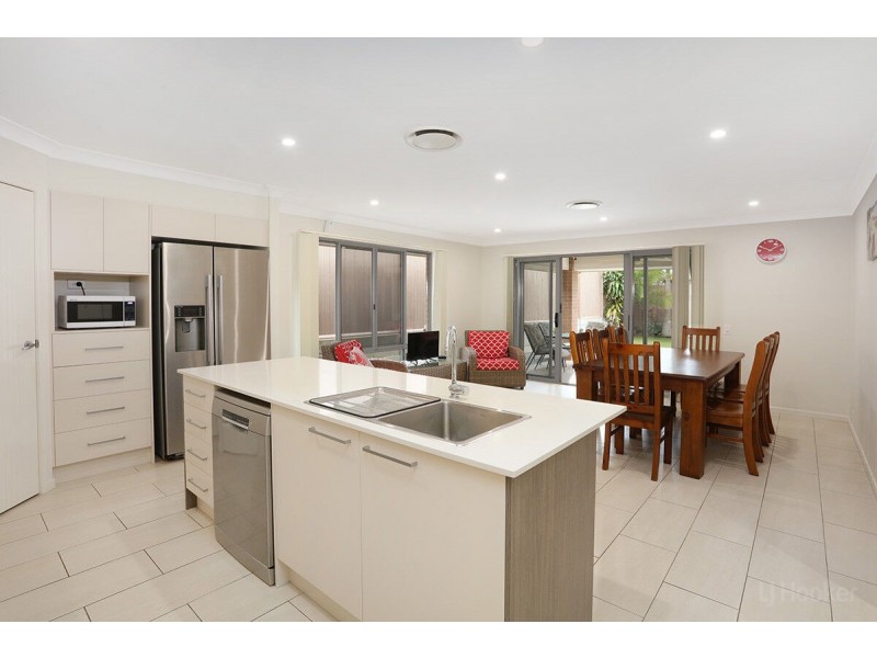 15 Collie Crescent, Ormeau Hills QLD 4208