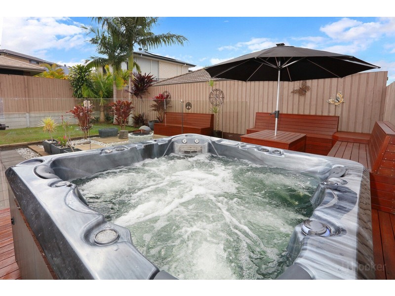 15 Collie Crescent, Ormeau Hills QLD 4208