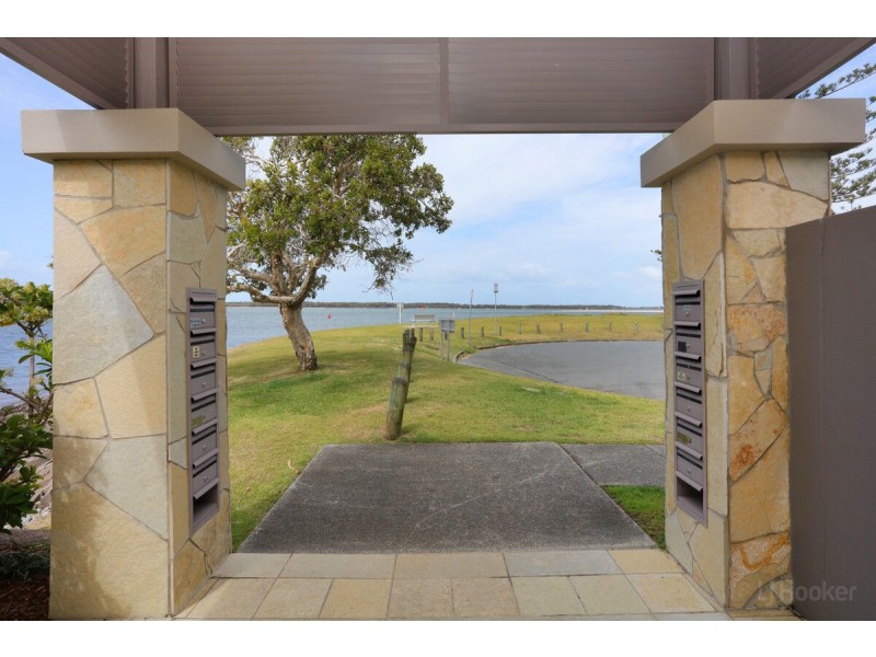 7/36 Oatland Esplanade, Runaway Bay QLD 4216