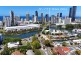 10/2 T E Peters Drive, Broadbeach Waters QLD 4218