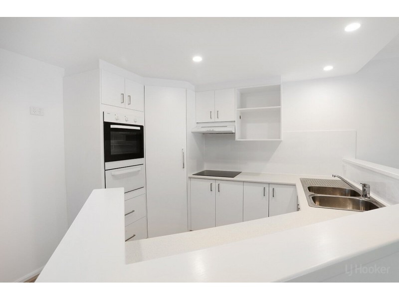 184/125 Hansford Road, Coombabah QLD 4216