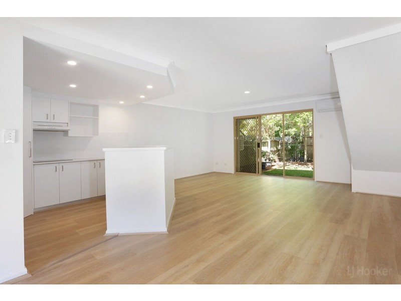 184/125 Hansford Road, Coombabah QLD 4216