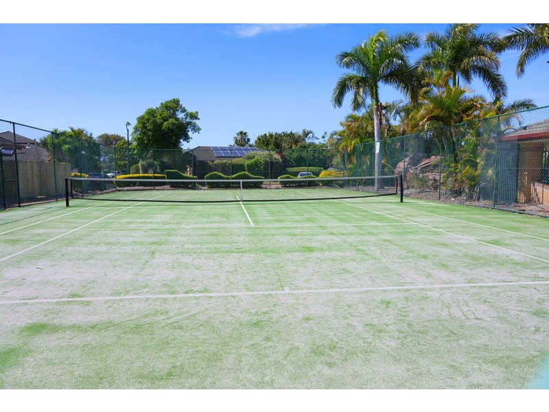 184/125 Hansford Road, Coombabah QLD 4216