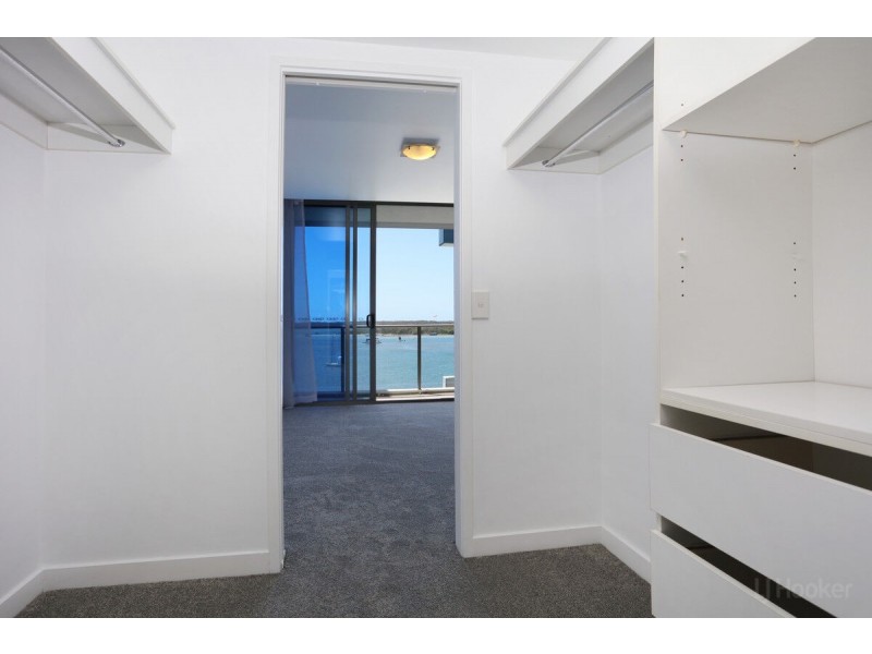 1603/438 Marine Parade, Biggera Waters QLD 4216