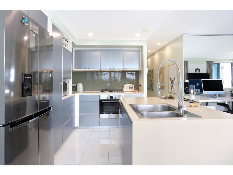 1206/438 Marine Parade, Biggera Waters QLD 4216